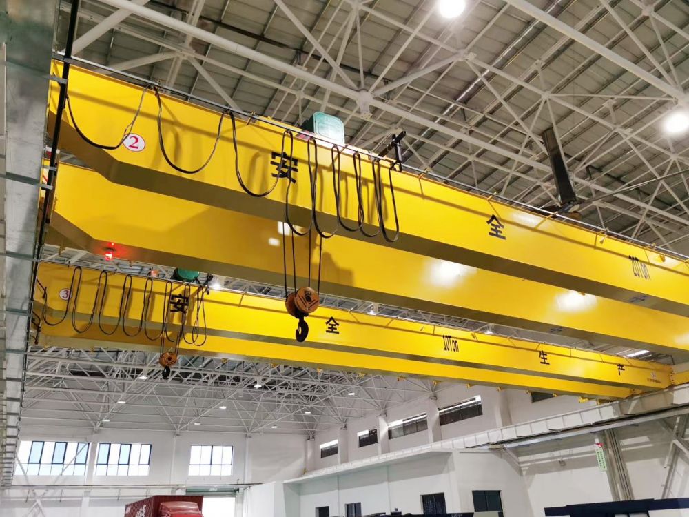 橋式起重機、行吊、天車、吊機、歐是雙梁起重機設(shè)計制造、安裝維修