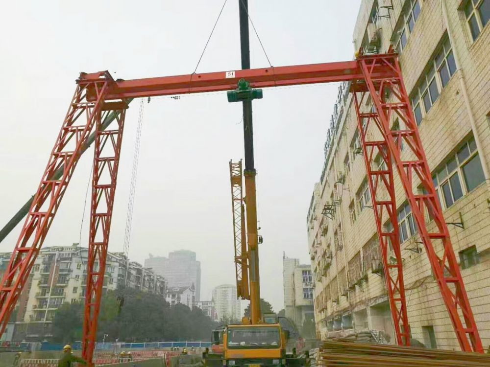 MH型電動單梁門式起重機、龍門吊廠家產(chǎn)地、制造安裝