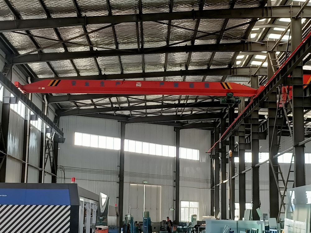 橋式起重機(jī)、LDA電動(dòng)單梁起重機(jī)、吊機(jī)、天車