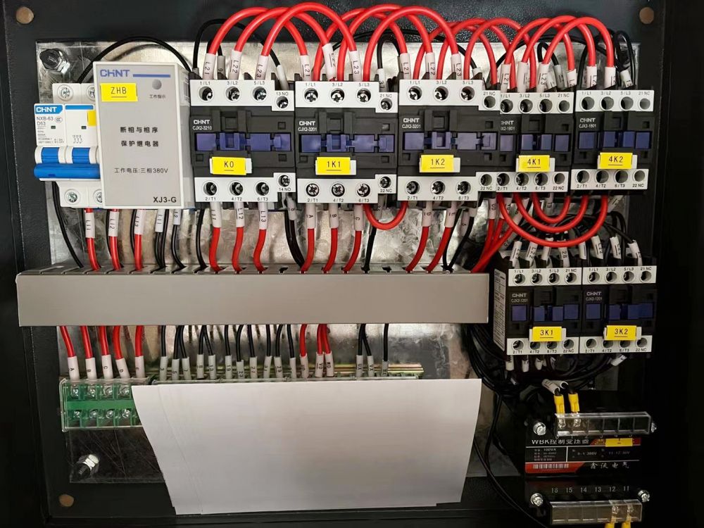 起重電氣柜、電氣箱、變頻起重電氣、自動(dòng)化電氣控制系統(tǒng)設(shè)計(jì)制造安裝