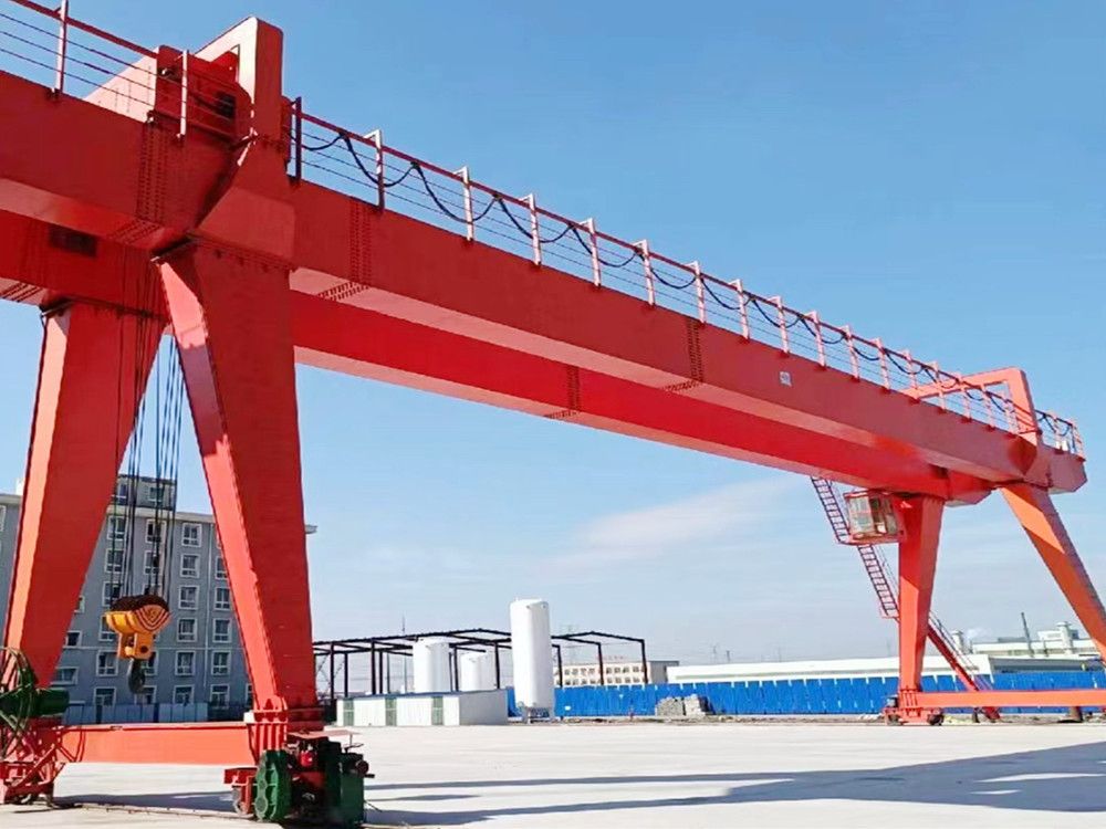 上海龍門吊廠家、型號參數(shù)、MG型雙梁門式起重機(jī)生產(chǎn)制造、安裝維修