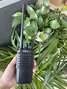 江蘇化工廠對(duì)講機(jī)遠(yuǎn)盛通對(duì)講機(jī)H9plus收音機(jī)對(duì)講機(jī)