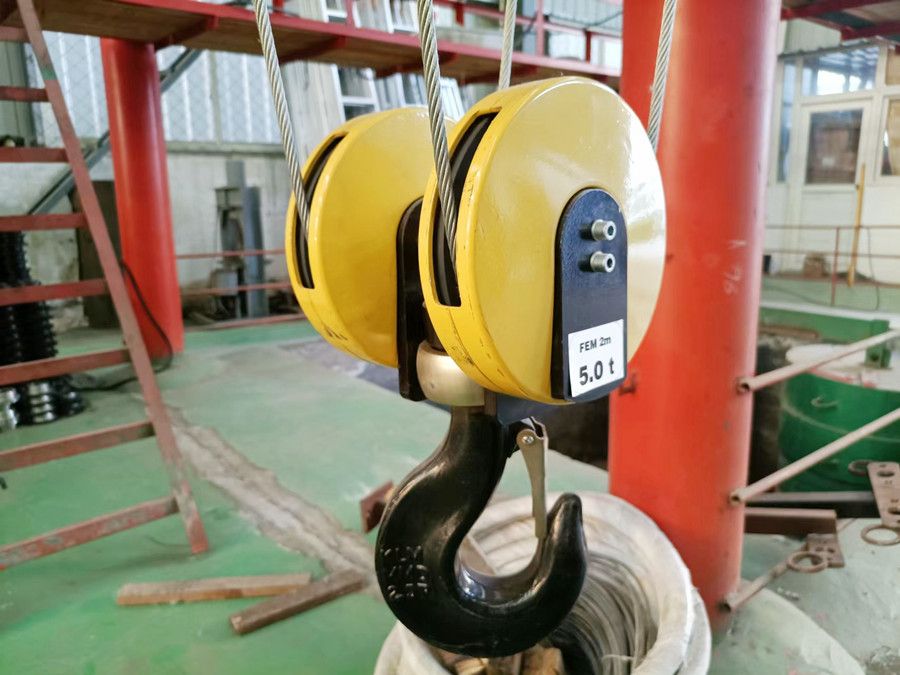 河南新鄉(xiāng)起重吊鉤吊具廠家、歐式電動葫蘆吊鉤組廠家批發(fā)配套