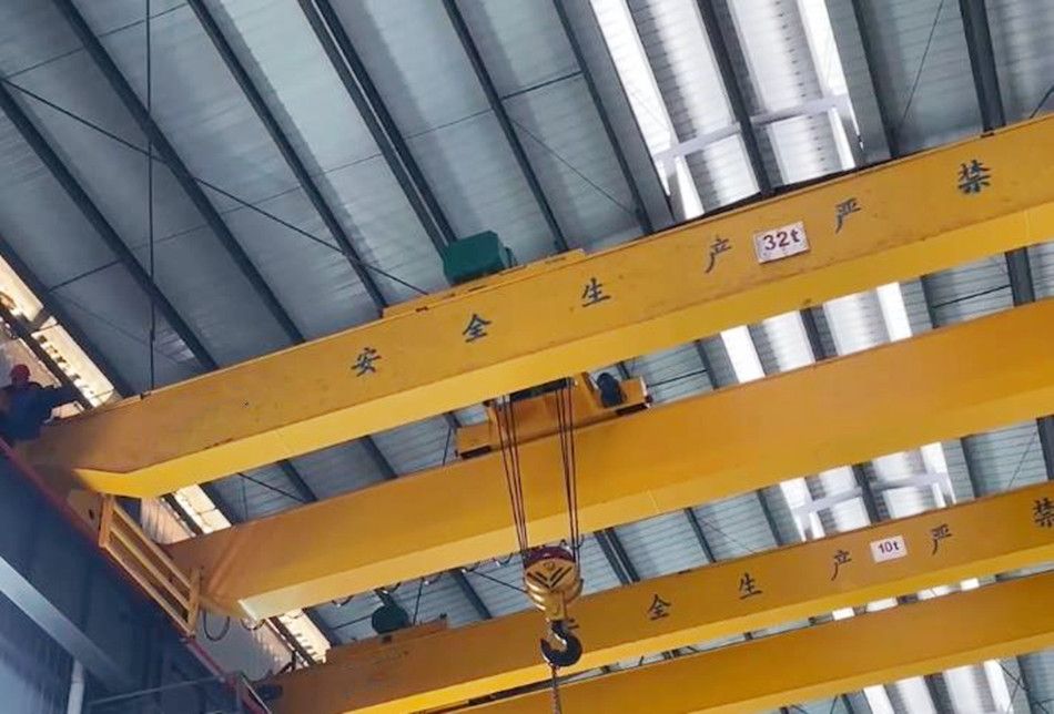 東莞起重機(jī)、LH型32t電動(dòng)葫蘆雙梁橋式起重機(jī)