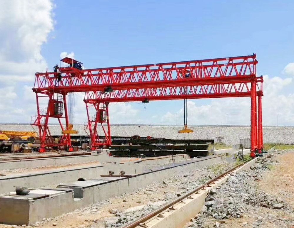 鄭州起重機(jī)、龍門吊、MG型桁架門式起重機(jī)廠家銷售